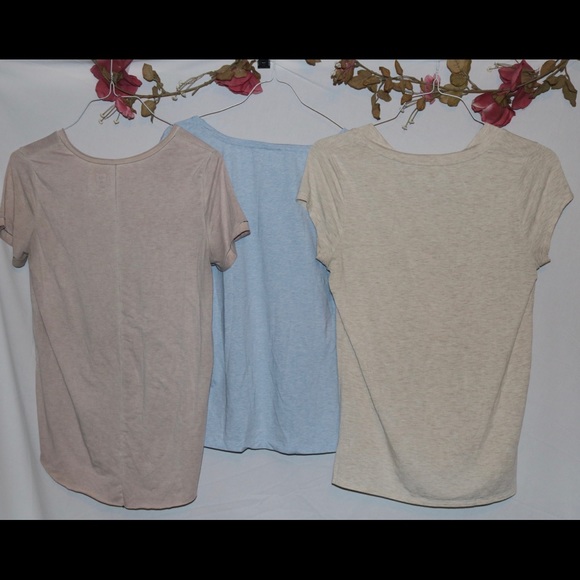 Spring Tee Bundle 🌸💙🌼 - Picture 2 of 5